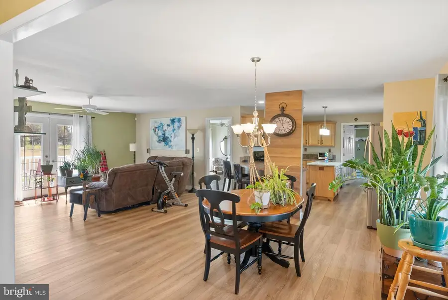 2088 Burlington Circle, Williamstown, NJ 08094 - #2