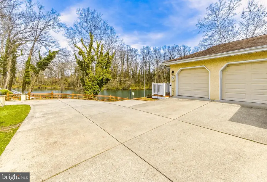 227 Meadow Ln, Woodbury, NJ 08096 - #3