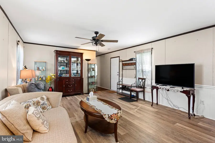 234 Iris Rd, Mullica Hill, NJ 08062 - #2