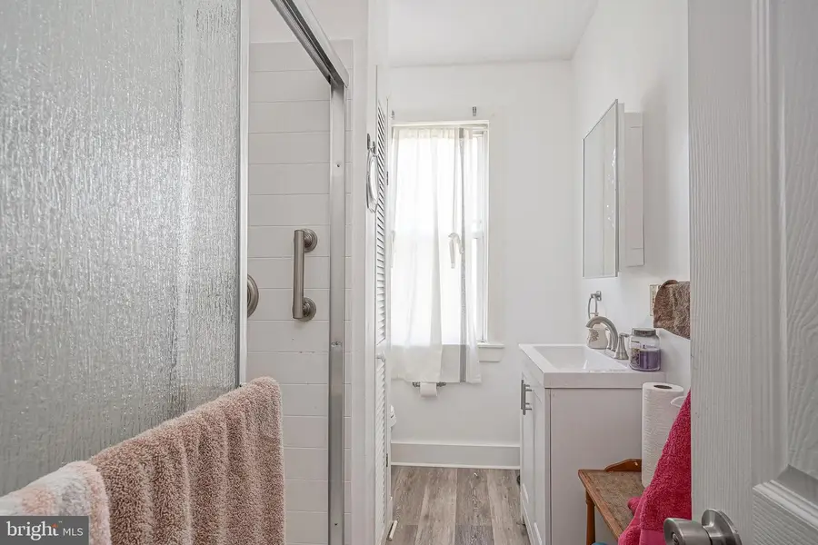 531 Greenwich Ave, Paulsboro, NJ 08066 - #3