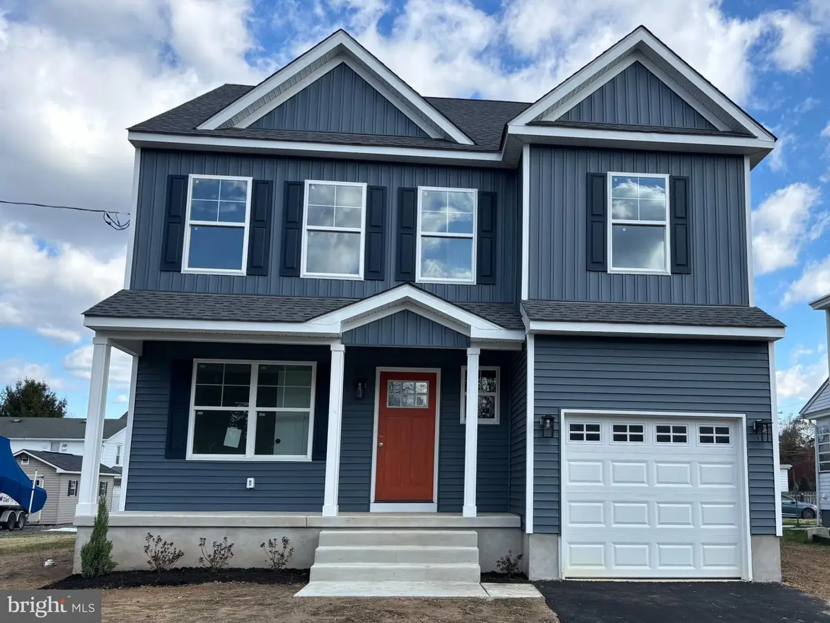 213 W High St, Clayton, NJ 08312 - #1