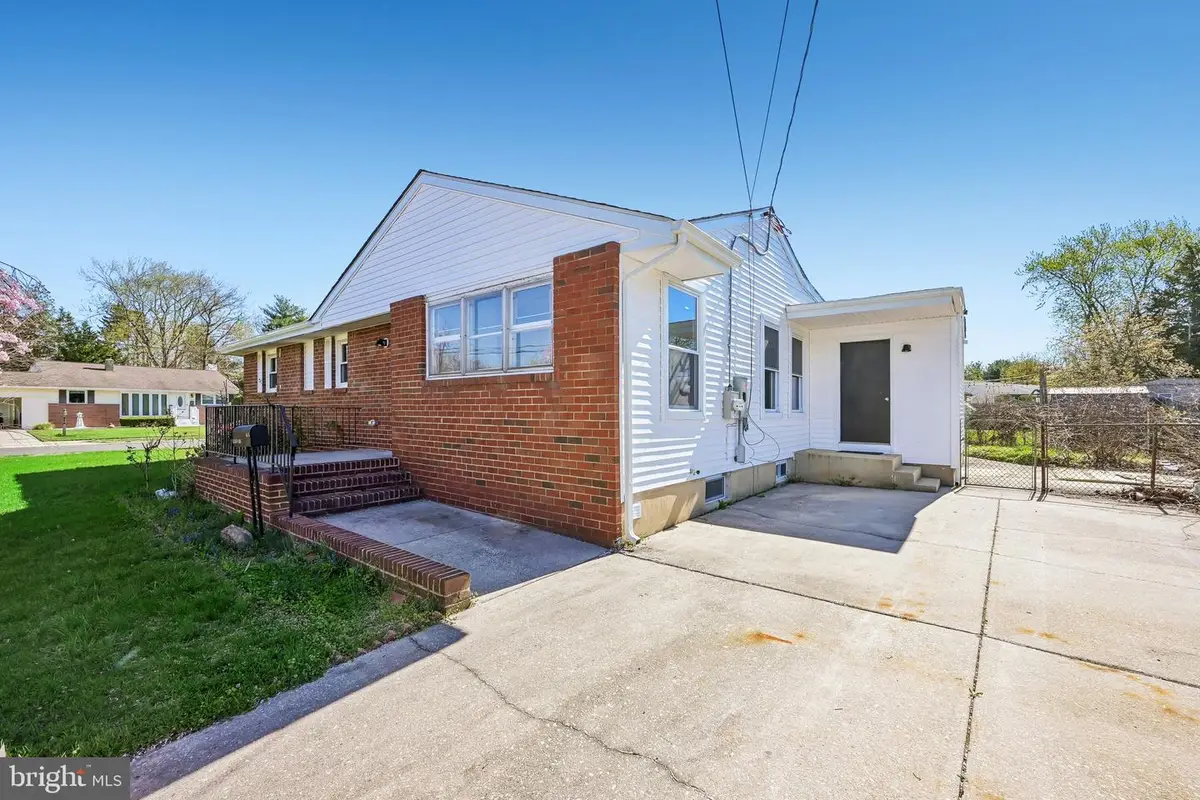 615 Fairmount Dr, Glassboro, NJ 08028 - #1