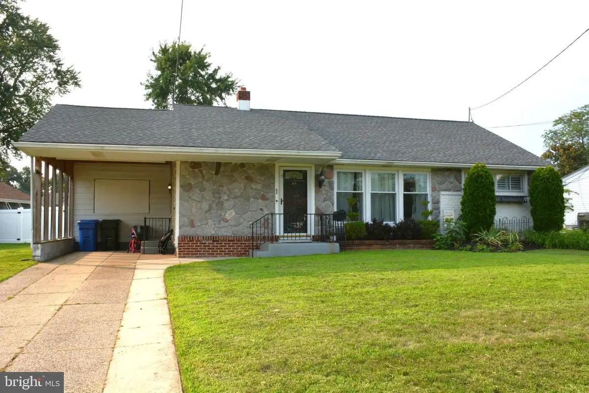 1 Beech Pl, West Deptford, NJ 08096 - #1