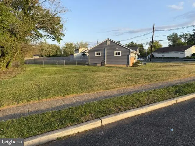 1049 Cooper St, Deptford, NJ 08096 - #3