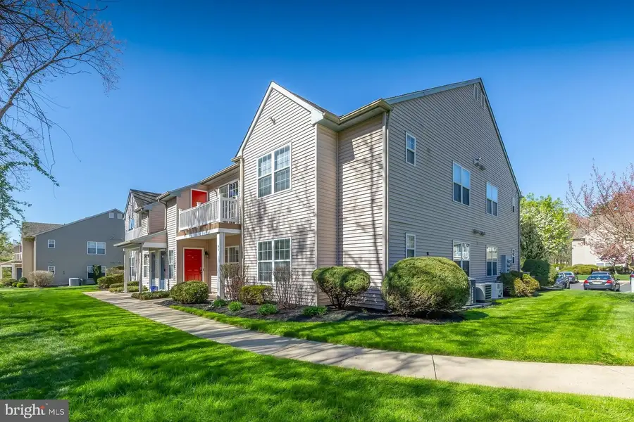 95 Crestmont Dr, Mantua, NJ 08051 - #2