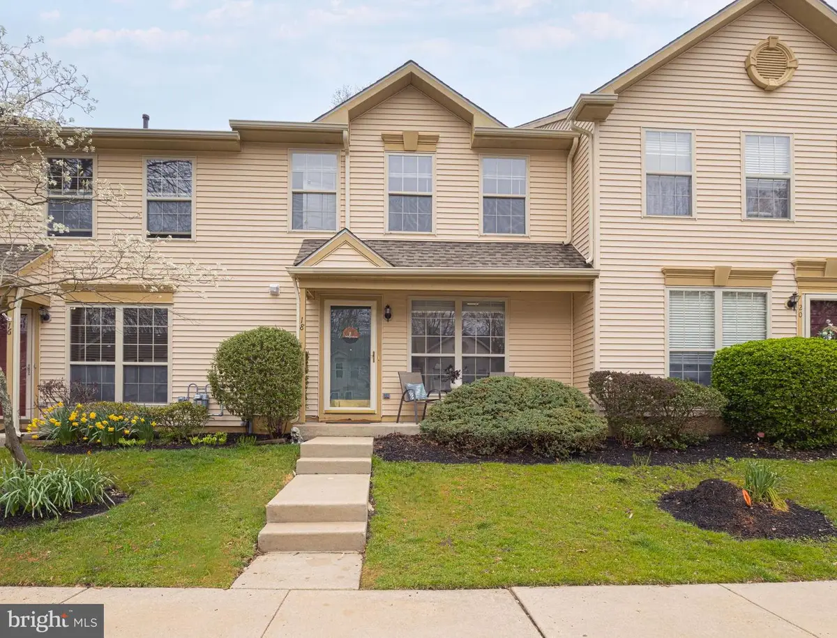 18 Woodbrook Dr, Mantua, NJ 08051 - #1