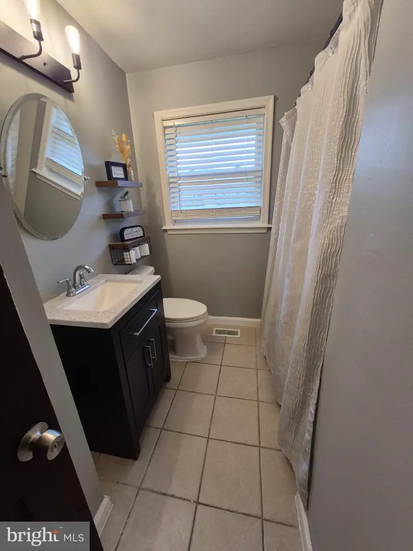 801 N New St, Clayton, NJ 08312 - #3