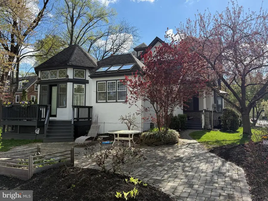 61 N Bayard Ave, Woodbury, NJ 08096 - #2