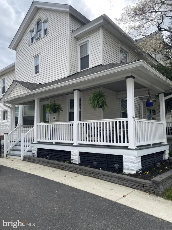 65 Arbutus Ave, PITMAN, NJ 08071