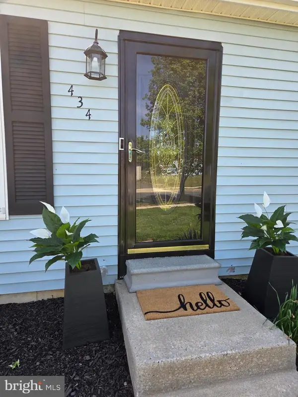 434 Ridge Dr, WILLIAMSTOWN, NJ 08094