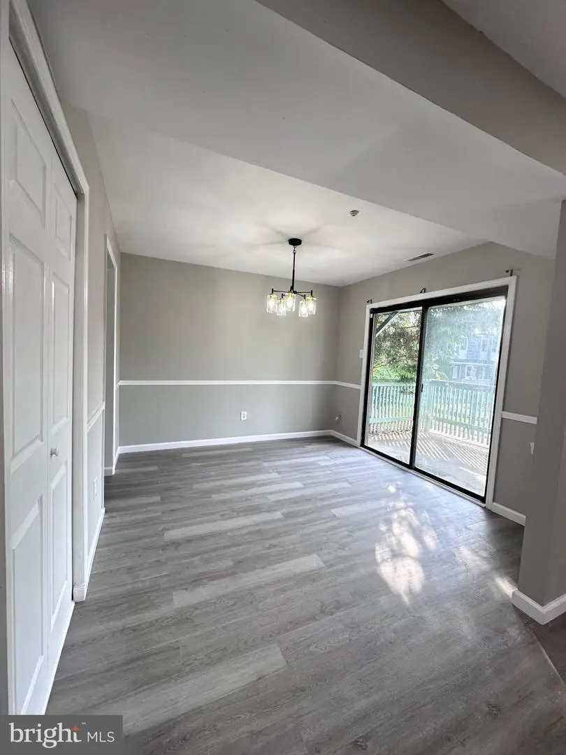 28 Birchwood Ct, West Deptford, NJ 08066 - #1