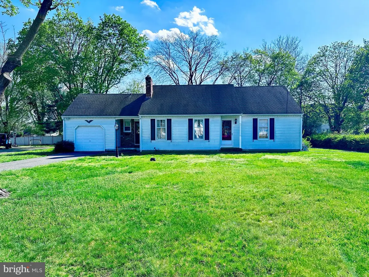 41 William Ave, Williamstown, NJ 08094 - #1