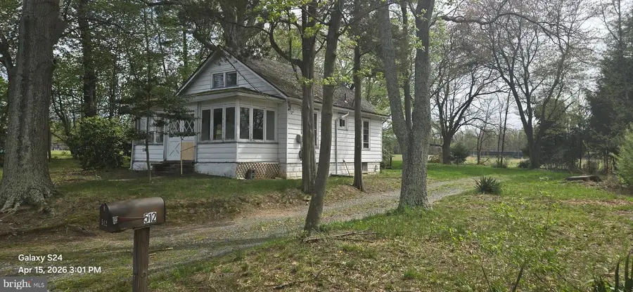 512 W Franklin Rd, Glassboro, NJ 08028 - #3