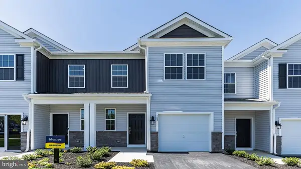 13 Arlotta St, GLASSBORO, NJ 08028