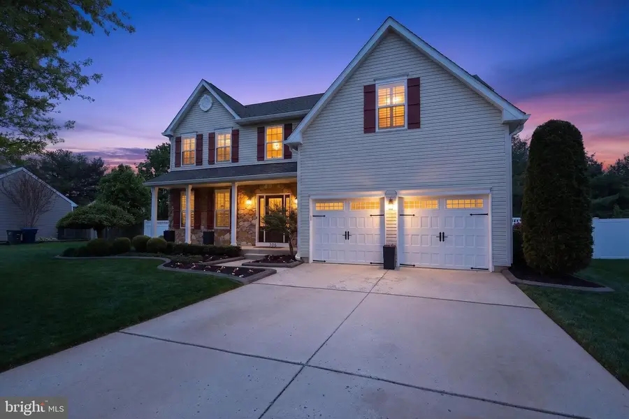 306 Pickwick Dr, Williamstown, NJ 08094 - #2