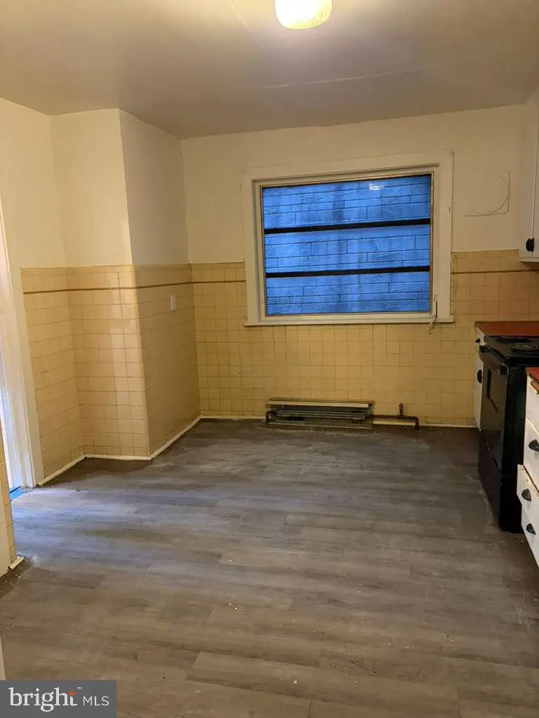 915-917 N Delaware St, Paulsboro, NJ 08066 - #2