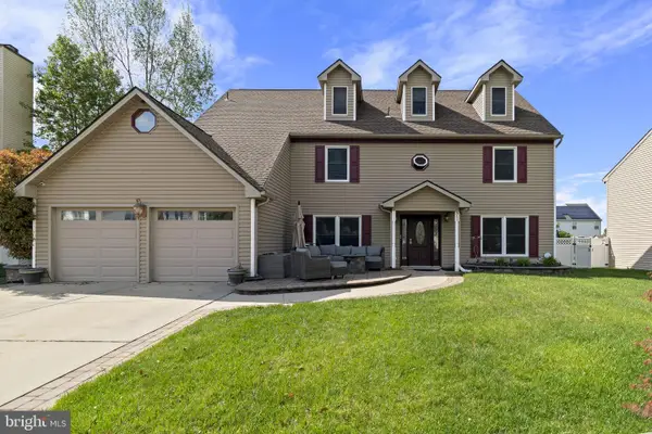 311 New Castle Ln, SWEDESBORO, NJ 08085