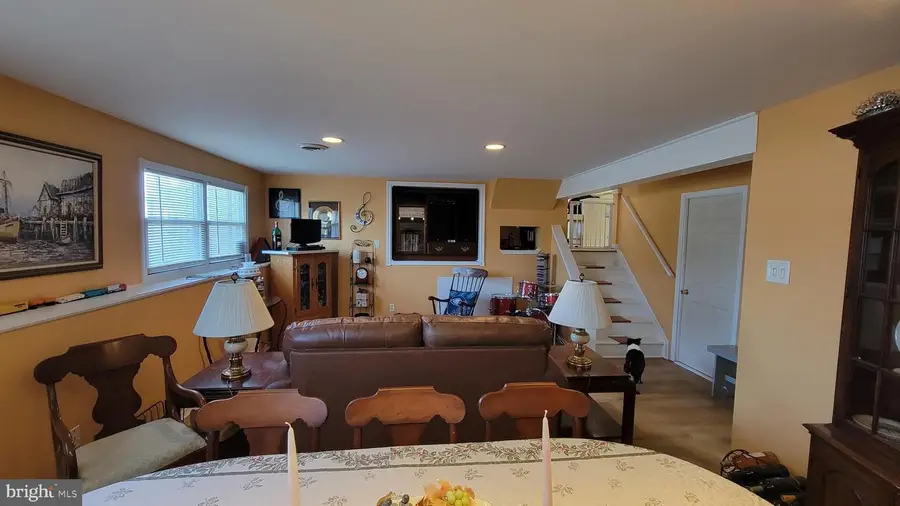 14 Reeves Rd, West Deptford, NJ 08096 - #3