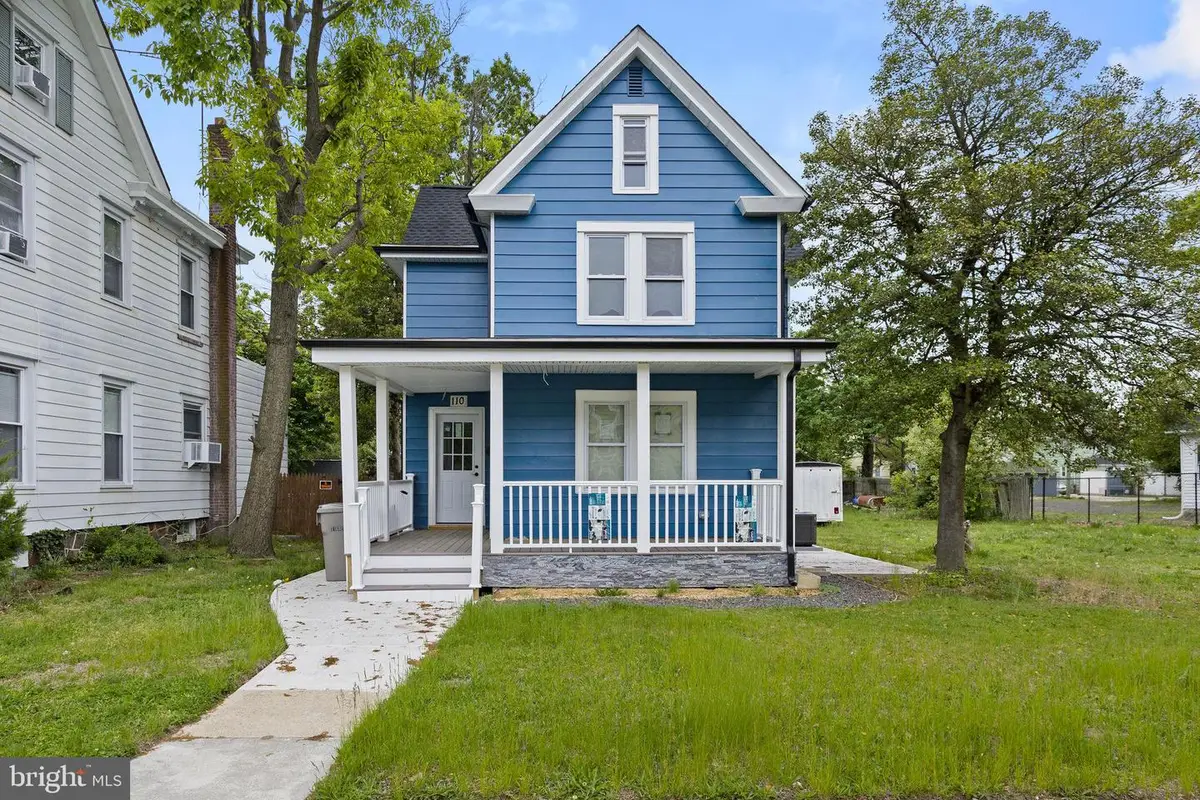 110 W Broad St, Paulsboro, NJ 08066 - #1