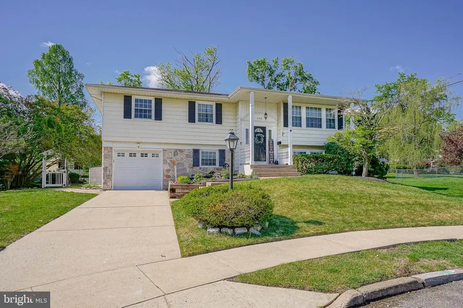 428 Temple Ct, Woodbury Heights, NJ 08097 - #2