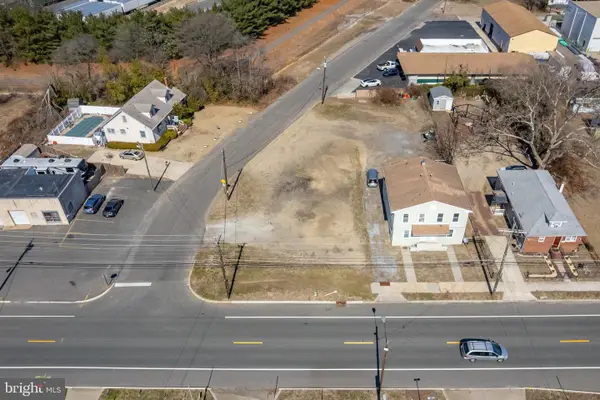 459 W Broad St, PAULSBORO, NJ 08066