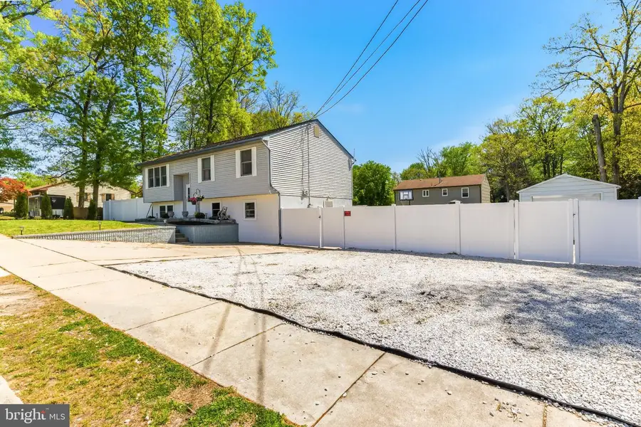 1911 Normandy Ave, Woodbury, NJ 08096 - #2