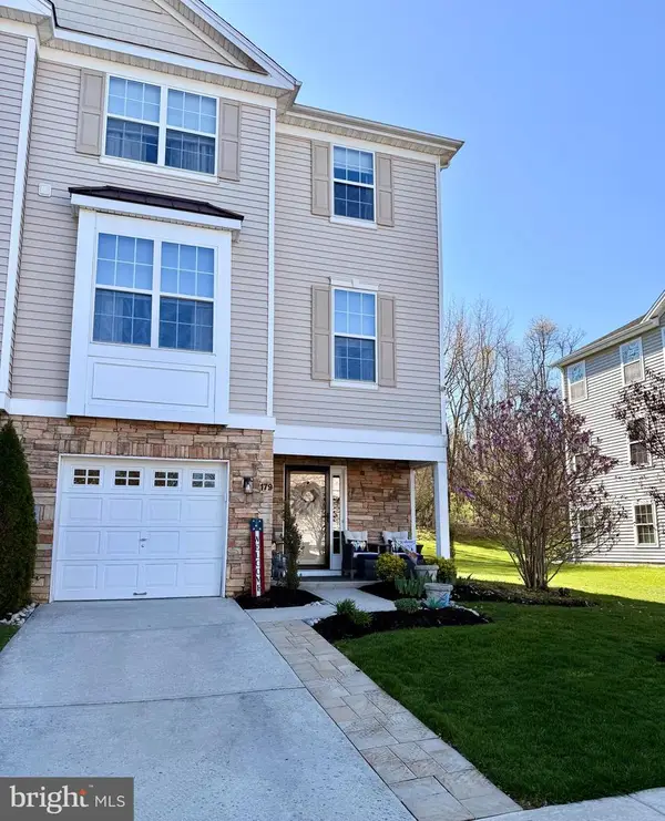 179 Acorn Dr, MOUNT ROYAL, NJ 08061