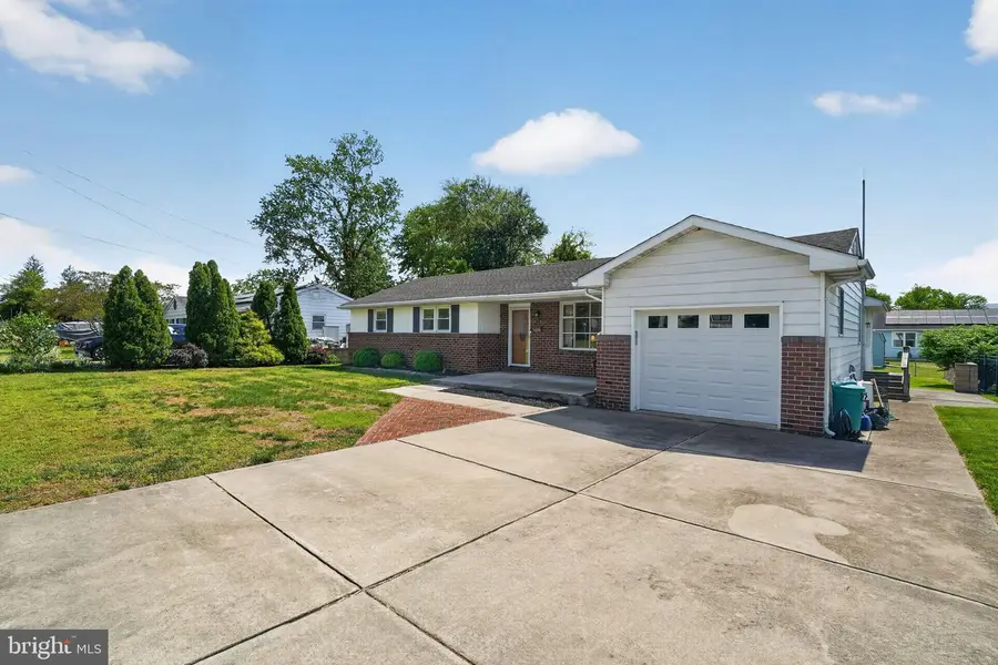 77 Harmony Rd, Gibbstown, NJ 08027 - #3