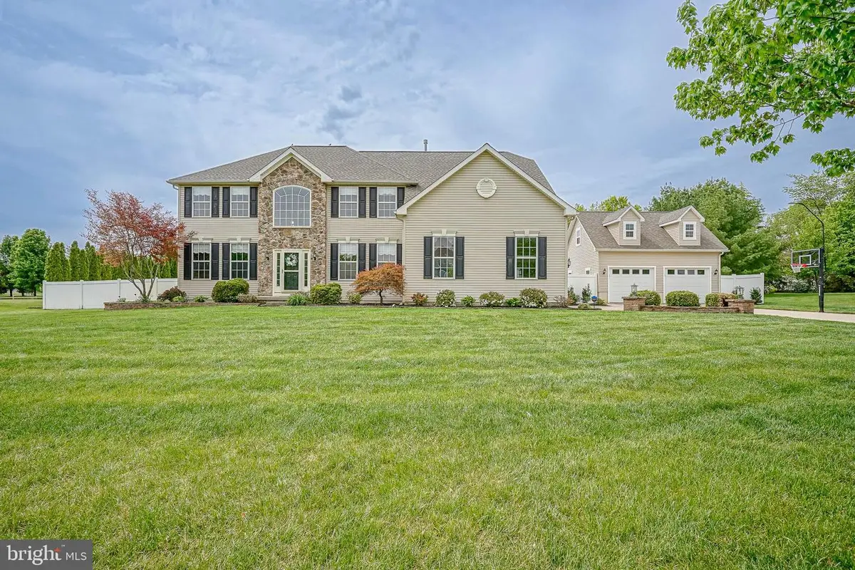335 Meadowbrook Dr, Monroeville, NJ 08343 - #1