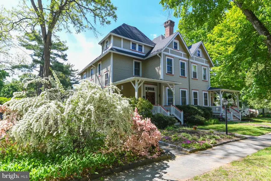 204 E Willow St, Wenonah, NJ 08090 - #2