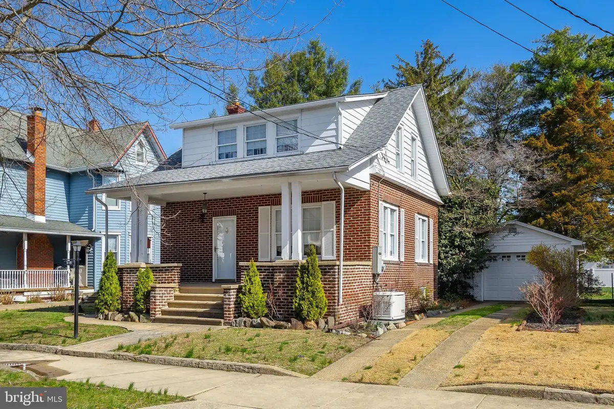 313 Summit Ave, Westville, NJ 08093 - #1