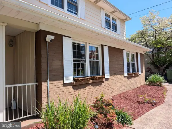 409 Whitman Dr, BLACKWOOD, NJ 08012