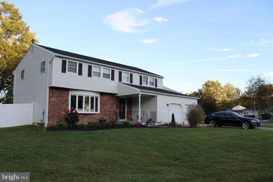 9 Hampshire Ave, Blackwood, NJ 08012 - #2