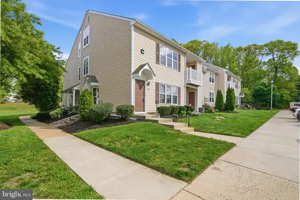 320 Surrey Ct, SEWELL, NJ 08080