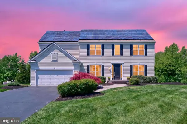 4 Randolph Ct, MICKLETON, NJ 08056