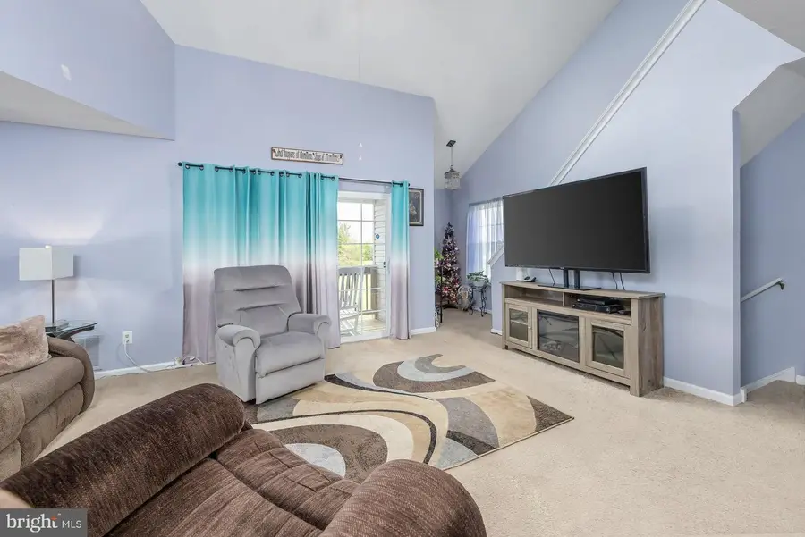 2502 Thistledown Ct, Sewell, NJ 08080 - #2