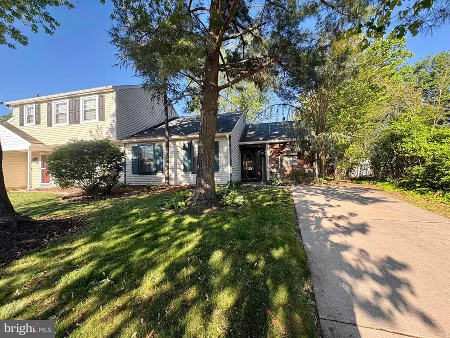 111 Burgundy Ct, Wenonah, NJ 08090 - #2