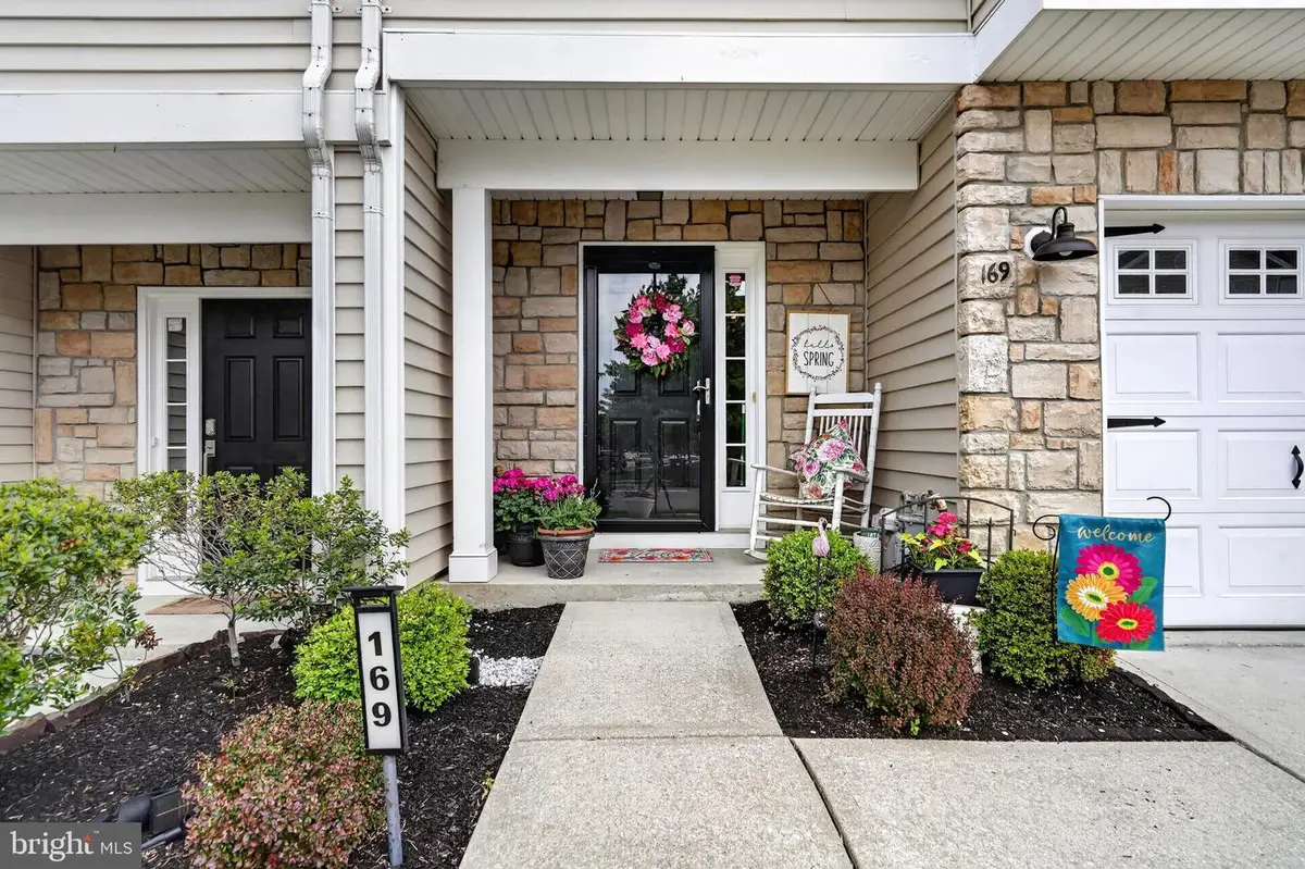 169 Acorn Dr, Mount Royal, NJ 08061 - #1