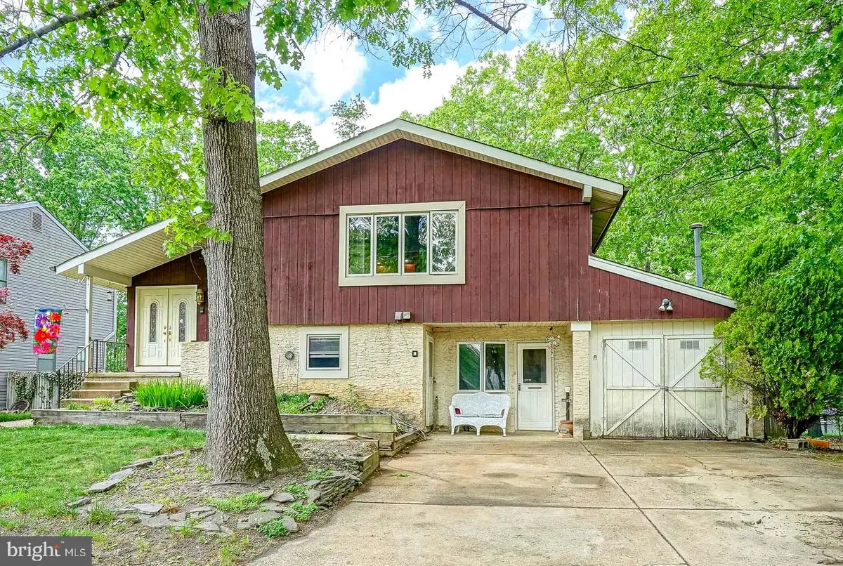 129 Karen Dr, Williamstown, NJ 08094 - #1