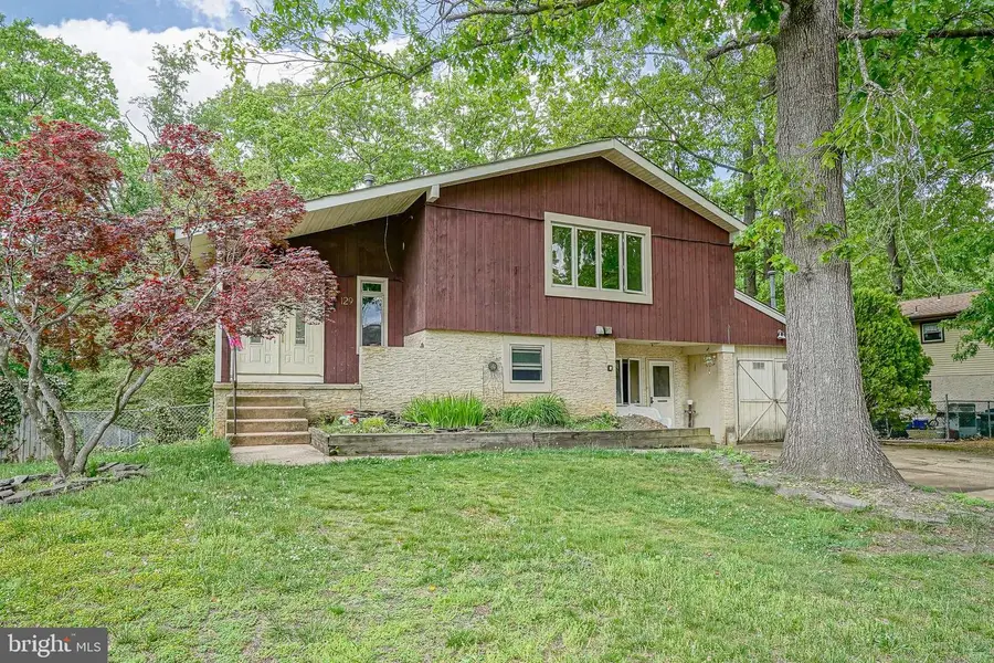 129 Karen Dr, Williamstown, NJ 08094 - #2