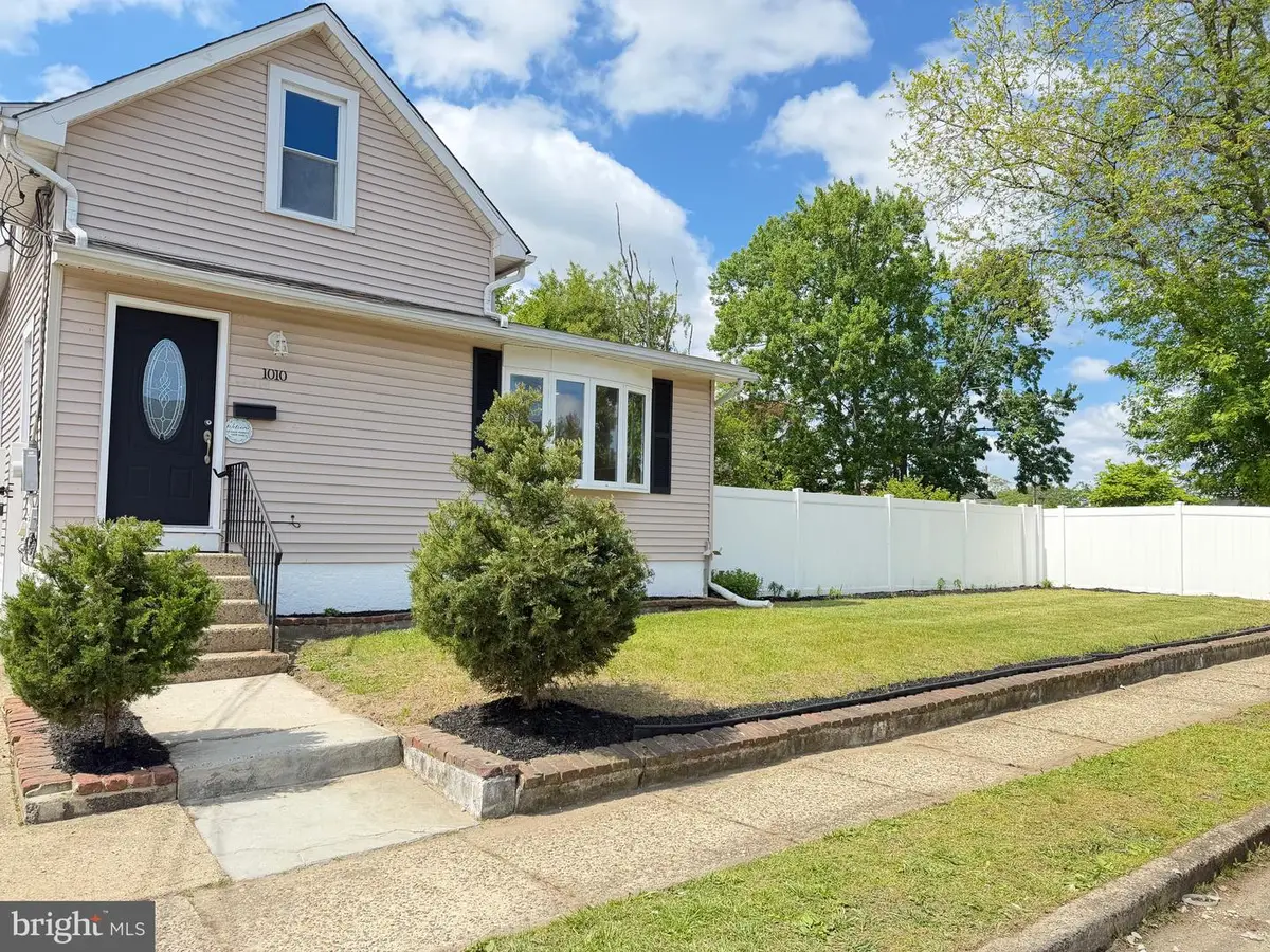 1010 Asbury Ave, National Park, NJ 08063 - #1