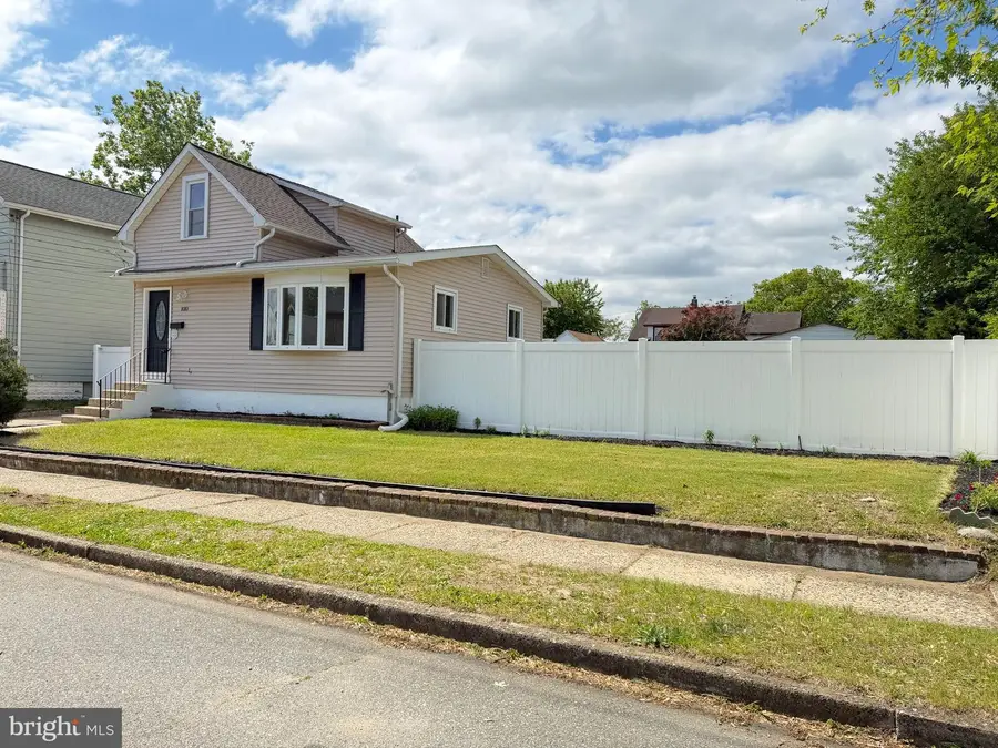 1010 Asbury Ave, National Park, NJ 08063 - #3