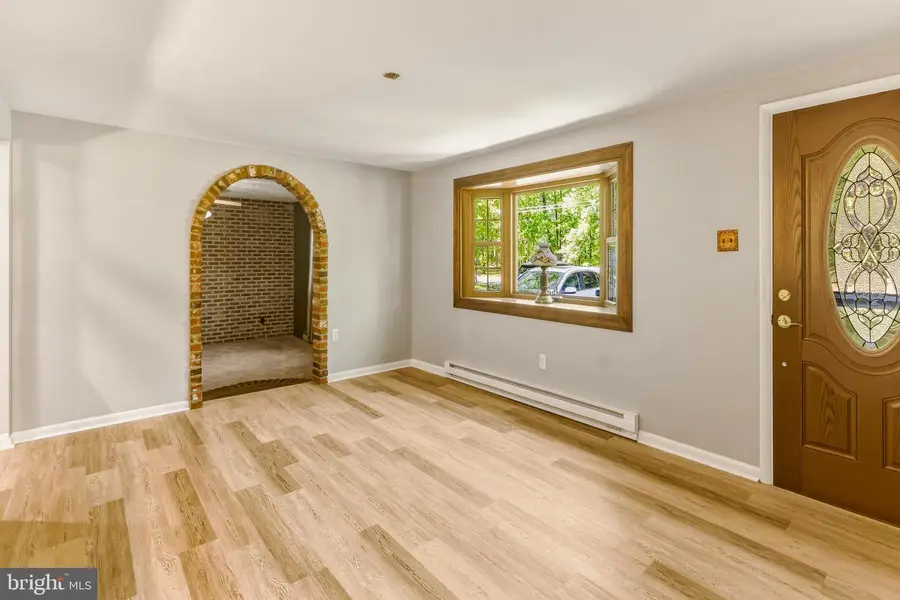 1621 Sunset Ave, Williamstown, NJ 08094 - #3