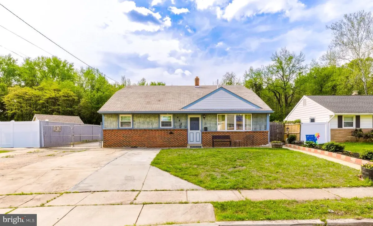 445 Trowbridge Ave, Woodbury, NJ 08096 - #1