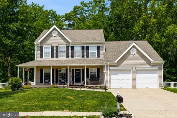 1313 Stonehenge Dr, WILLIAMSTOWN, NJ 08094