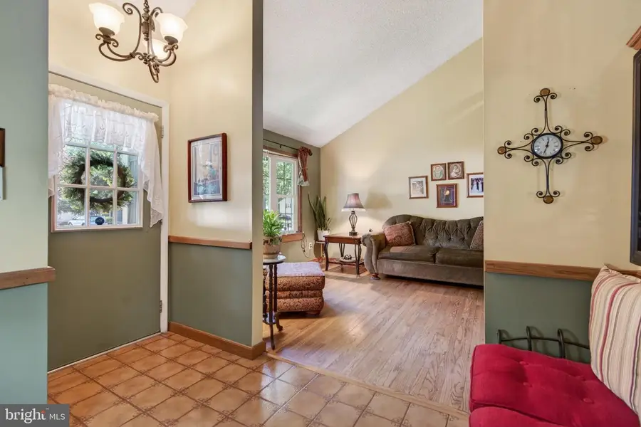 518 Elberne Ave, West Deptford, NJ 08093 - #2