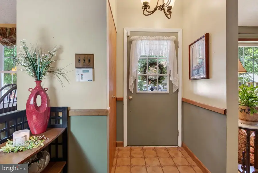 518 Elberne Ave, West Deptford, NJ 08093 - #3