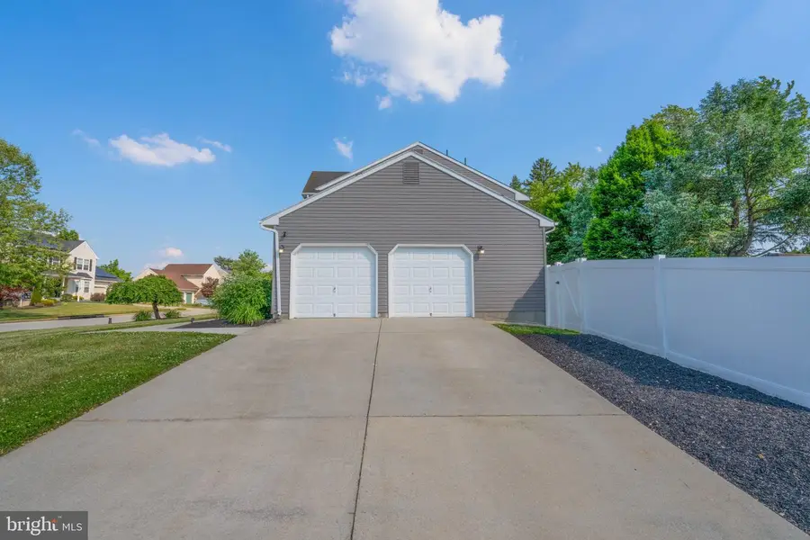 111 Horseshoe Dr, Mantua, NJ 08051 - #3