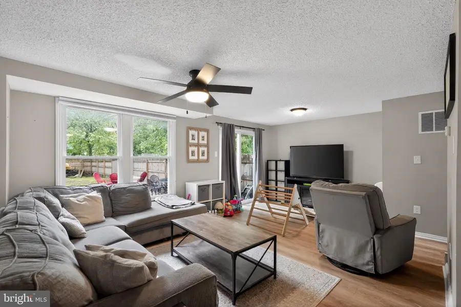 193 Logan St, Woodbury, NJ 08096 - #3