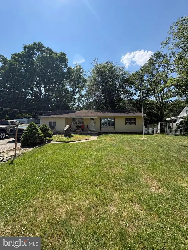 1879 York Ave, WILLIAMSTOWN, NJ 08094